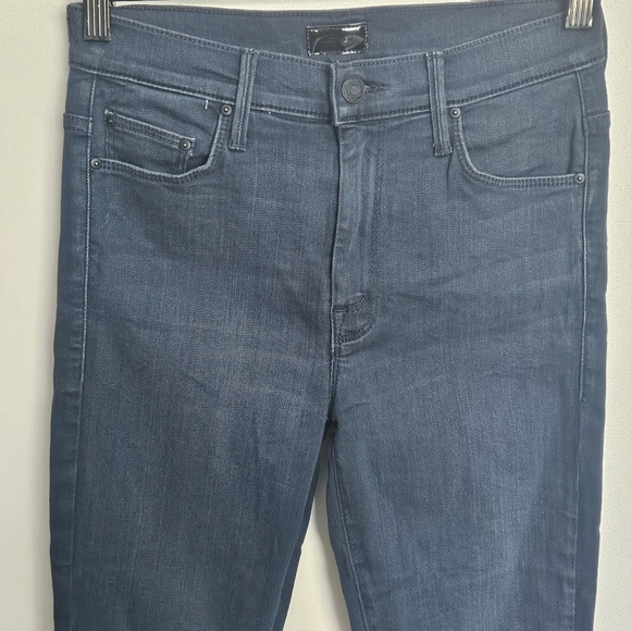 Mother Blue High-Waisted Looker Ankle Fray Jeans Size 27 - Picture 3 of 9